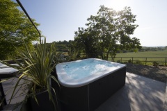 VIRTUS_GLASS-HOUSE